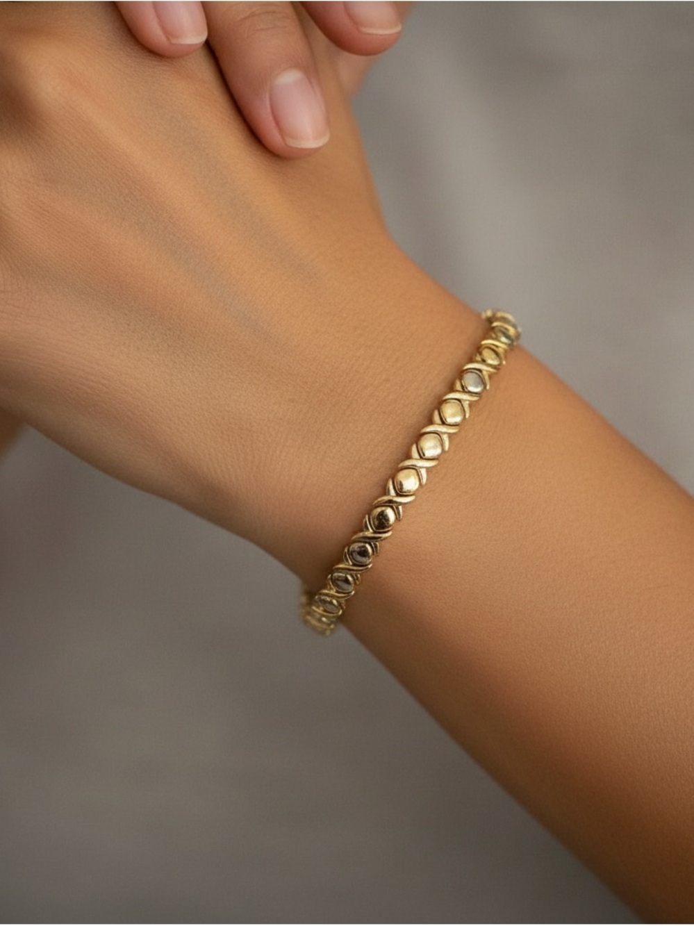 Harper grace 18k gold plated  XOXO link Bracelet NIB